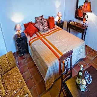 Apartmanhotel Alkifron Kalá Nerá
