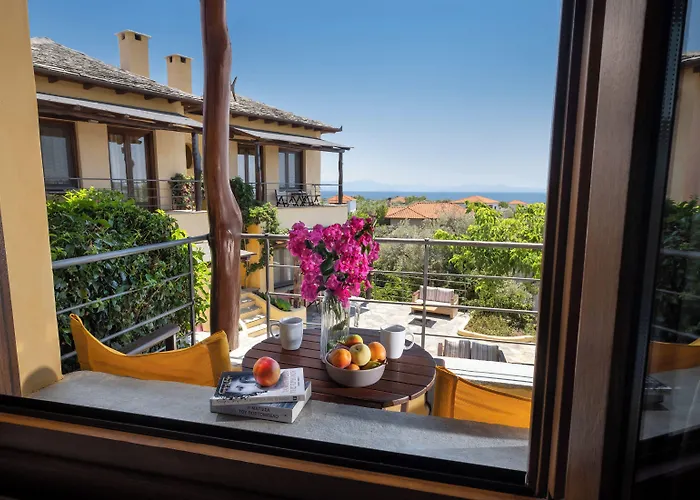 Aparthotel Alkifron 2*