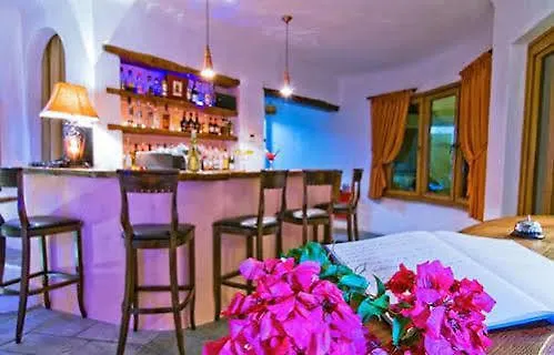 Aparthotel Alkifron 2*