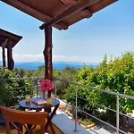 Aparthotel Alkifron