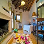 Aparthotel Alkifron