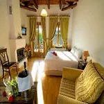 Aparthotel Alkifron
