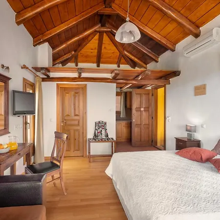Alkifron Lejlighedshotel 2*