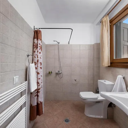 Alkifron Lejlighedshotel 2*