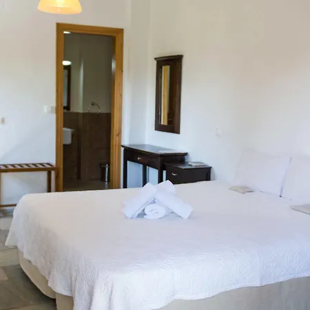 Aparthotel Alkifron Kala Nera