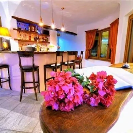 Alkifron Aparthotel 2*