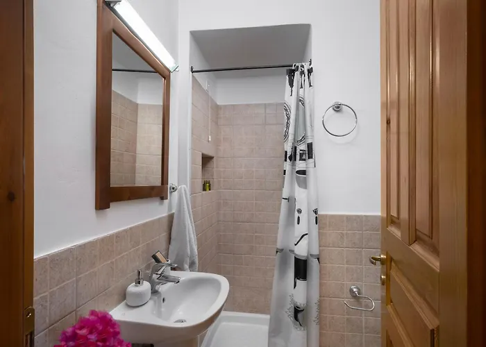 Apart-hotel Alkifron 2*