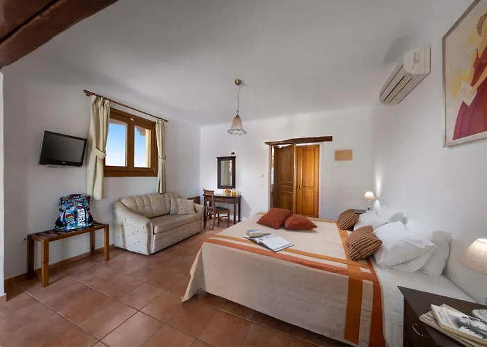 Alkifron Apart-hotel Kala Nera