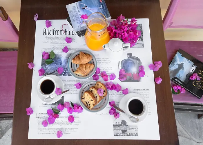 Alkifron Apart-hotel Kala Nera