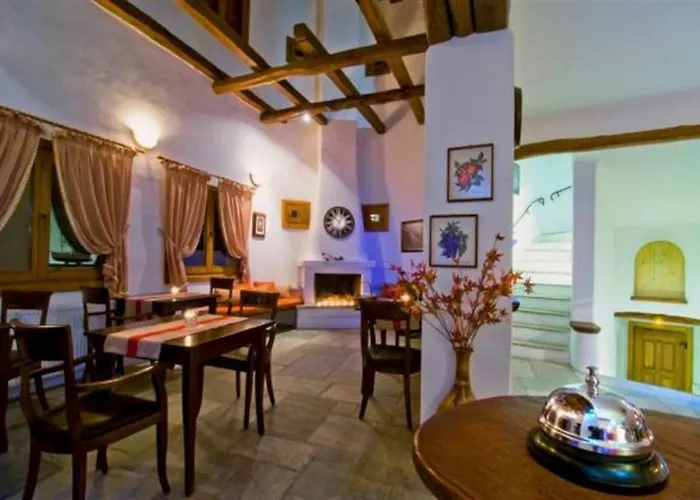 Alkifron Apart-hotel Kala Nera